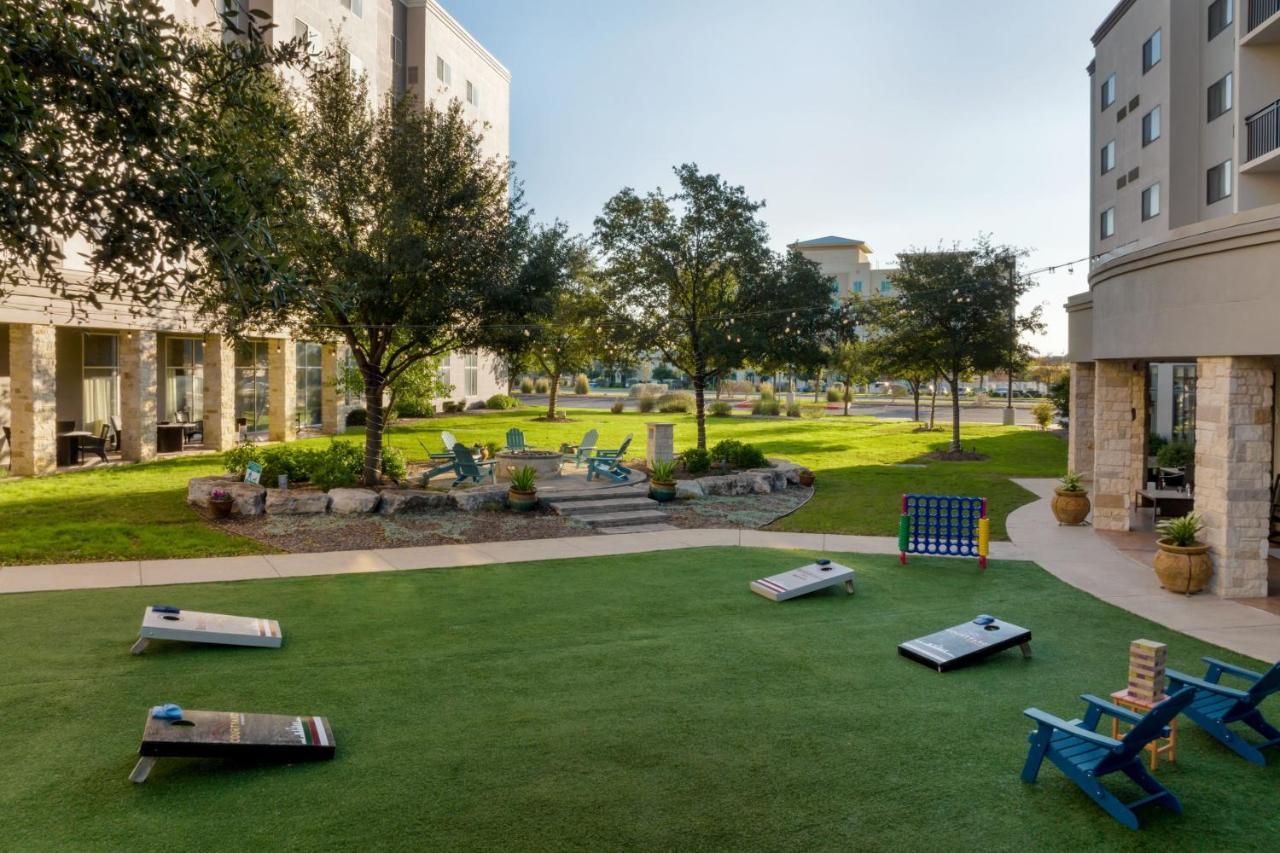 Courtyard By Marriott San Antonio Six Flags At The Rim Hotel Kültér fotó
