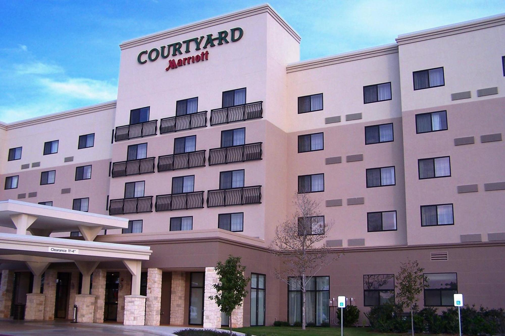 Courtyard By Marriott San Antonio Six Flags At The Rim Hotel Kültér fotó